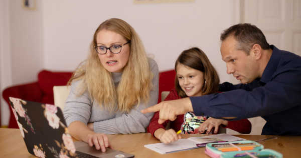 Home schooling in the UK: Legal requirements and best resources